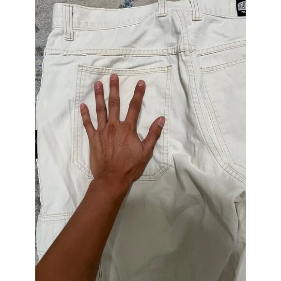 Interstate White Baggy Cargo 90’s Skate Pants - Picture 7 of 7